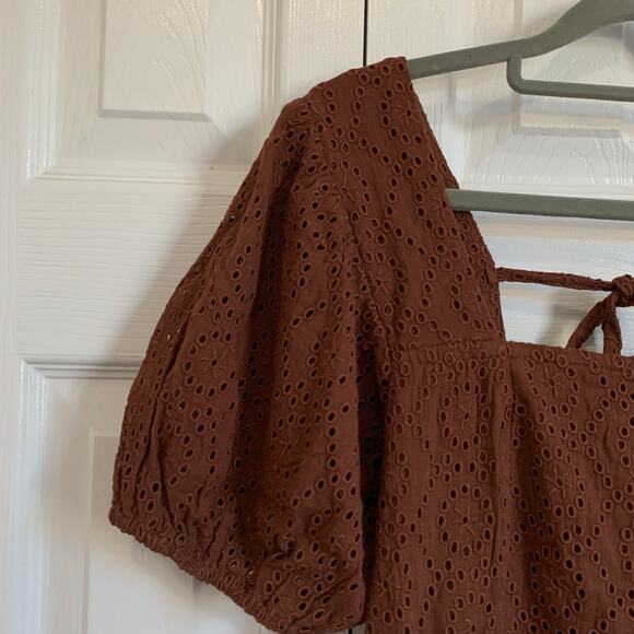 Band of the Free (FKA Band of Gypsies) brown smocked eyelet boho top XS - Picture 4 of 8
